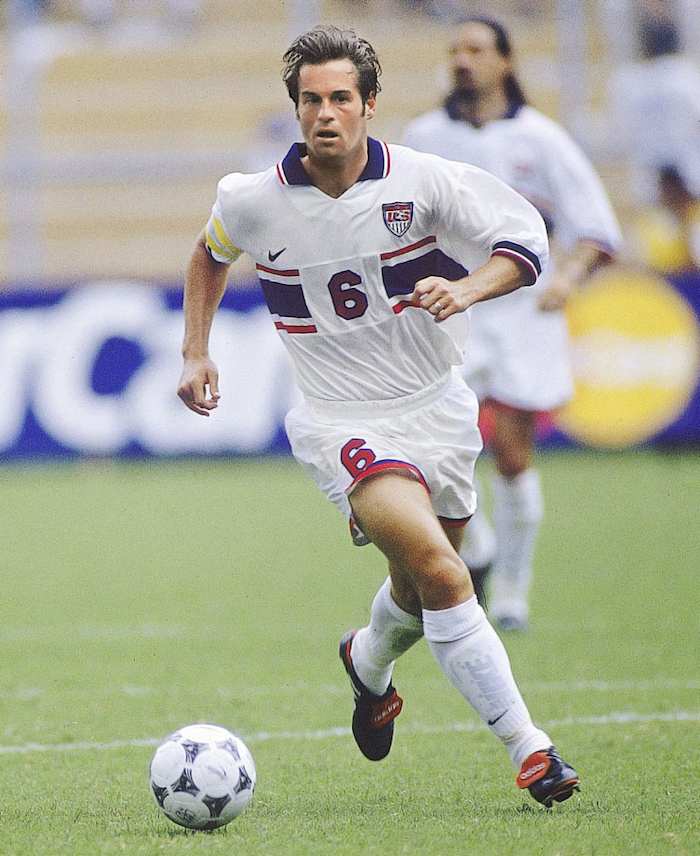 1995-98-USA-home-uniform-John-Harkes-080090725final.jpg